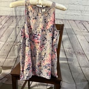 Old Navy Floral tank blouse